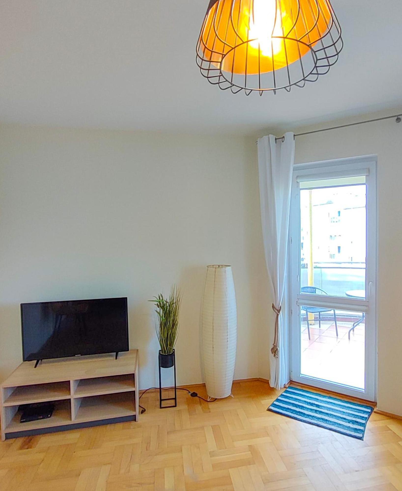 Prywatny Parking Apartament Zacisze By Rentoom Stary Toruń Extérieur photo