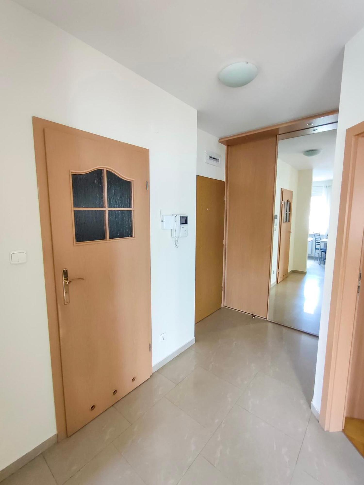 Prywatny Parking Apartament Zacisze By Rentoom Stary Toruń Extérieur photo
